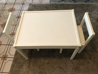White Kids Table and 2 Chairs Set