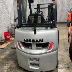 PERFECT Nissan Forklift For Sale 
