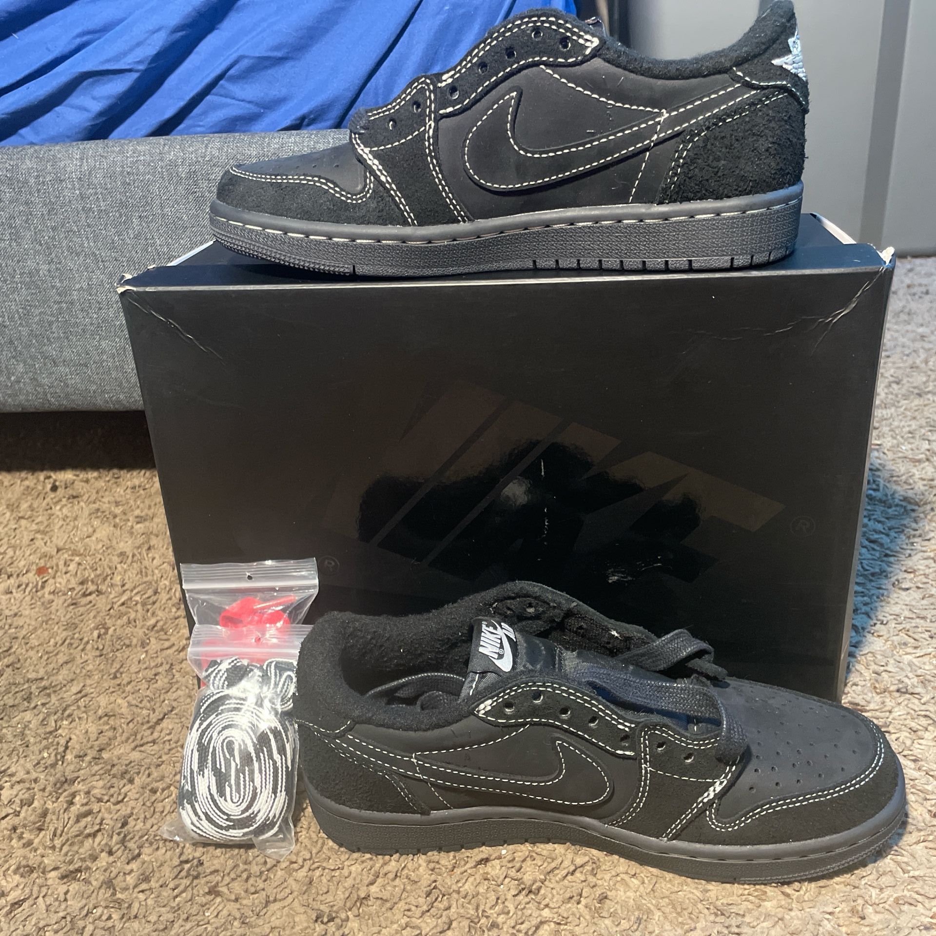 Travis Scott Black Phantom