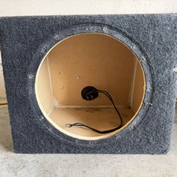 12 Inch Sealed Subwoofer Box 