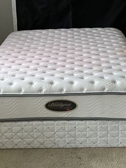 Queen size Beautyrest Plush Mattress