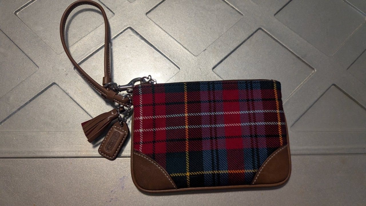 New COACH Plaid & Leather Wristlet Located In Mesa Main Street And Gilbert Rd 