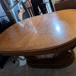 Dining Room Table & 4 Chairs