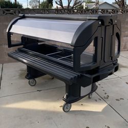 Cambro Versa Cold Food Bar - 5 Pan Capacity, Mobile