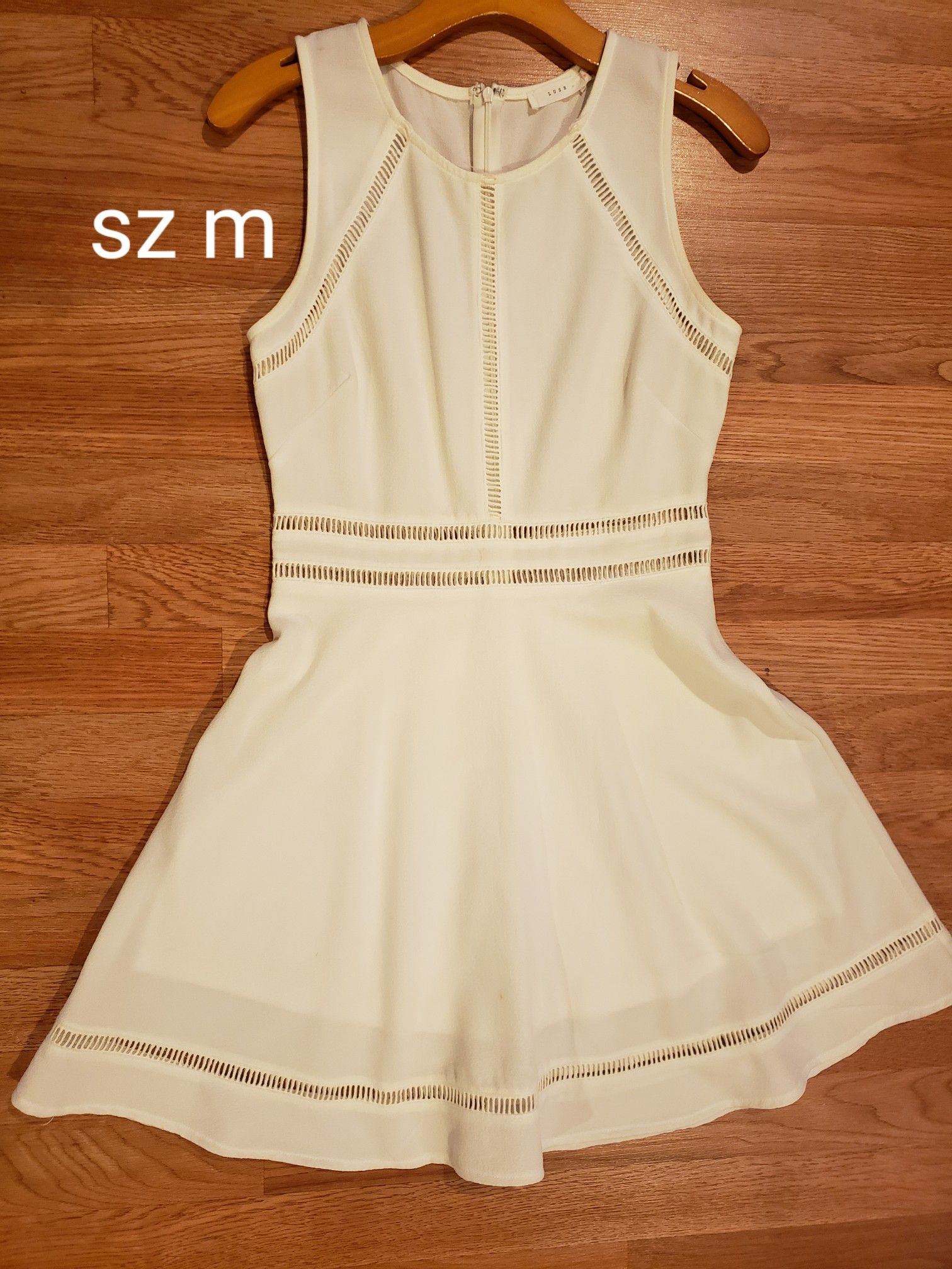 Dresses sz m
