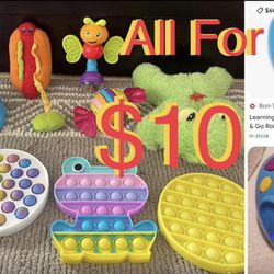 Baby Toys $10 Big Bundle in great condition batteries included in Mouse