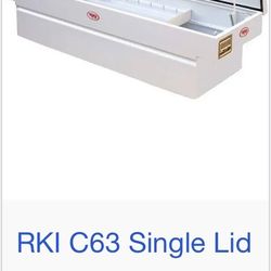 RKI Full-size Toolbox W/Ladder Rack