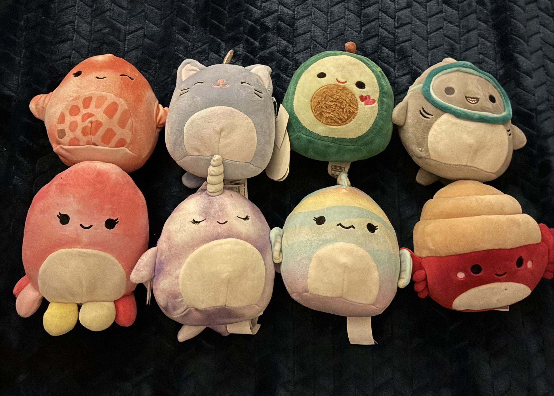 Squish mallows (8) total