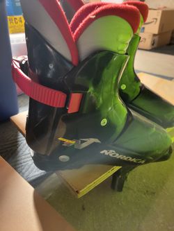 Nordica Ski Boots 24.0 24.5