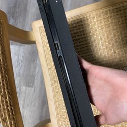 Ps4/ Ps4 charger/controller cover