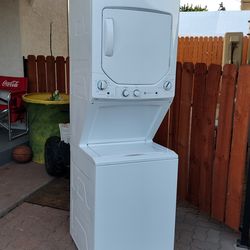 24 inch wide stackable