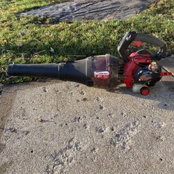 Troy Bilt Jet Leaf Blower