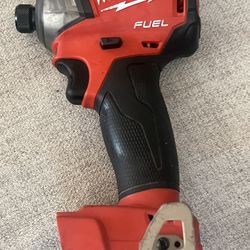 Milwaukee Impact Drill 
