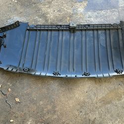 2020-2024 TESLA MODEL Y FRONT LOWER BUMPER VALANCE COVER 1493760-00-A OEM
