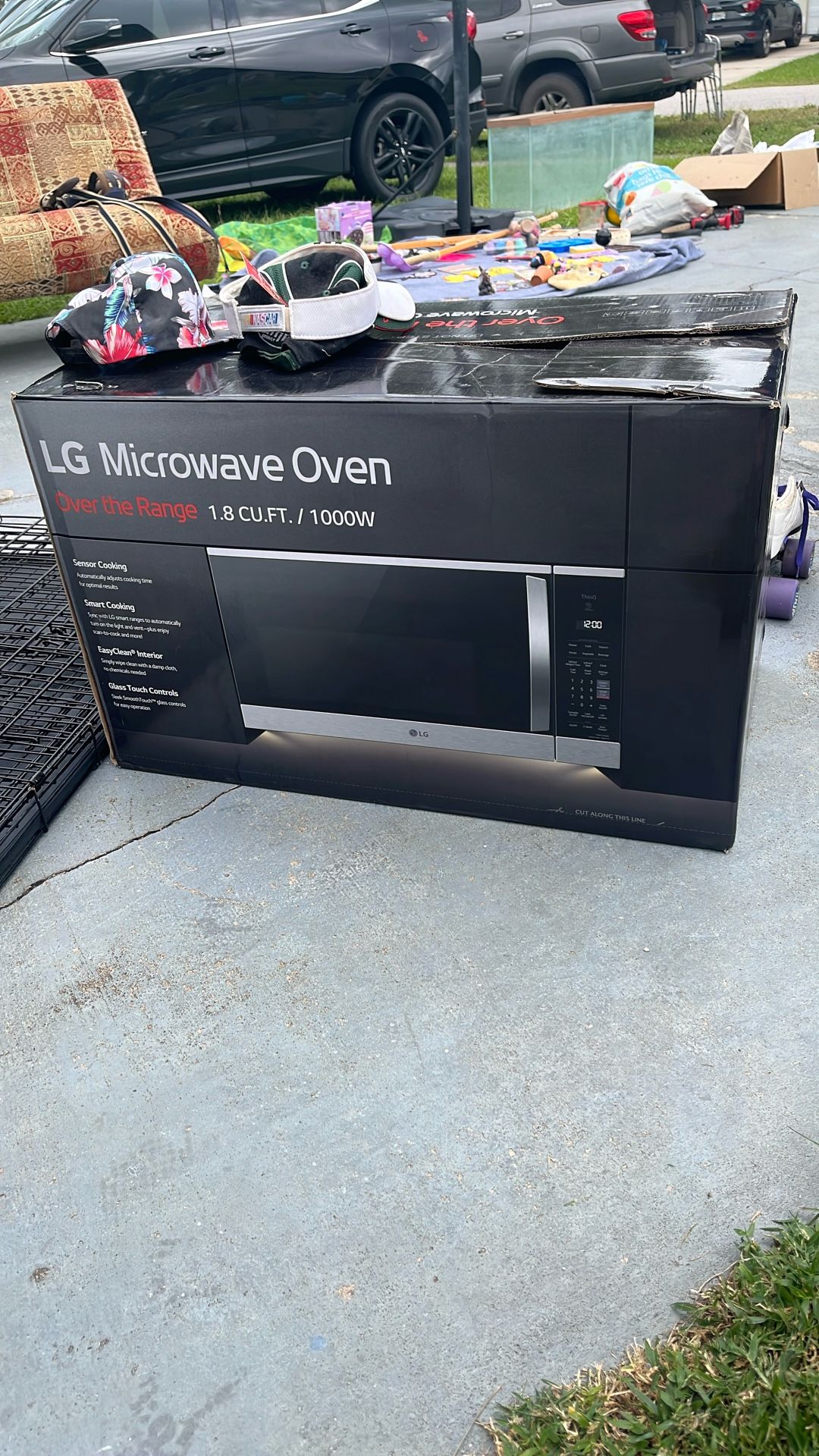 Brand New LG Microwave (NEVER USED)