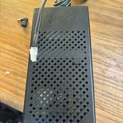 24 Volt 8 Amp Charger 