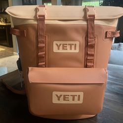 Yeti Hopper M12 Backpack Cooler With Side Kick 