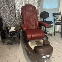 Pedicure Massage Chair  Works Great  110 Volt