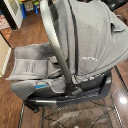 Nuna Pipa Car seat