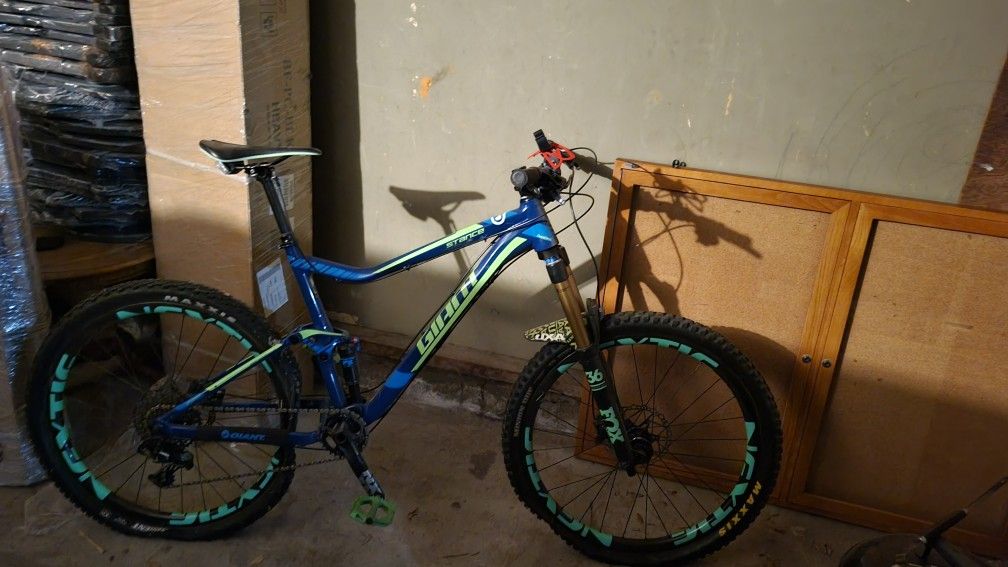 Giant Mountain Bike
