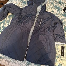 Women’s Large- Brand New Nuage Jacket 