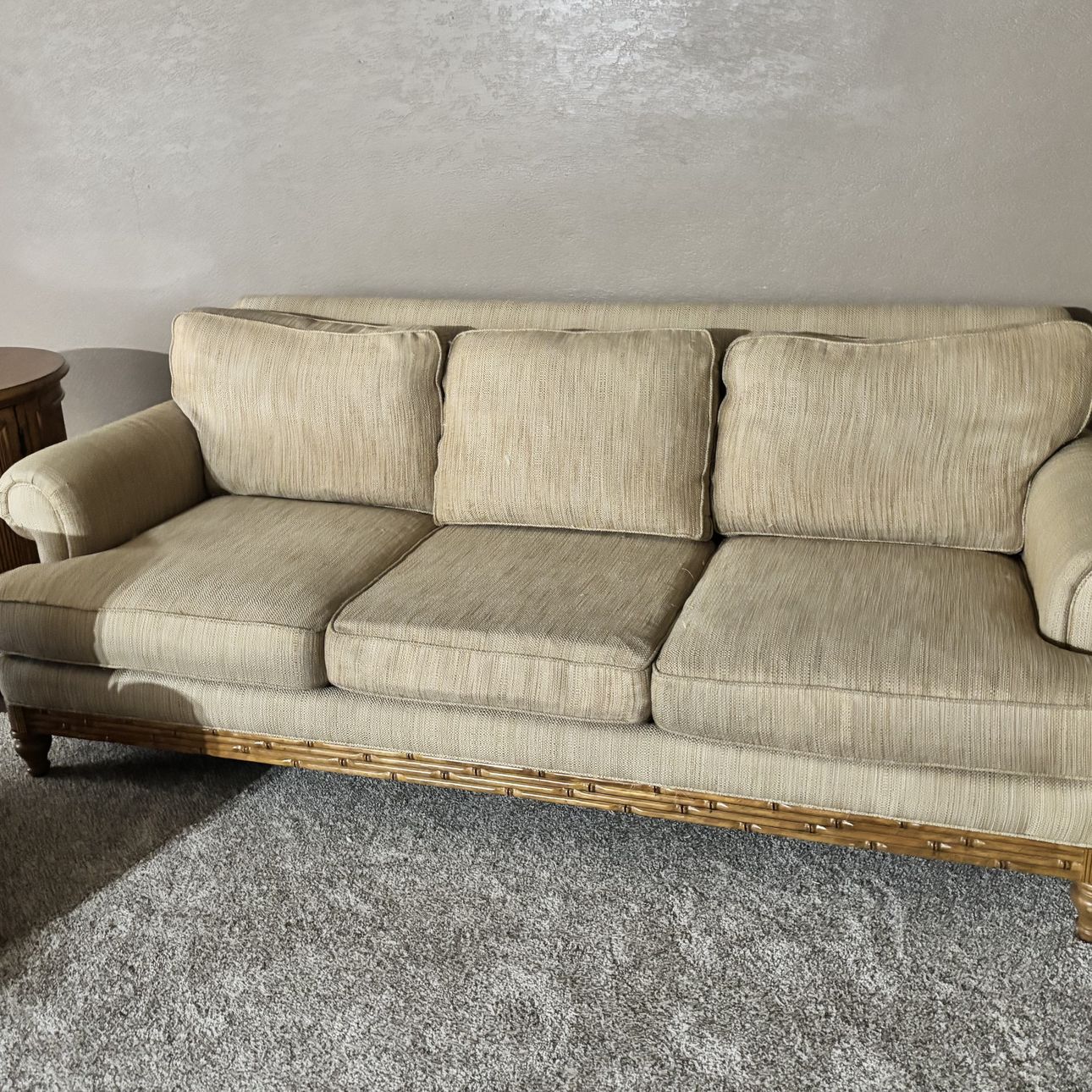 Sofa armchair & side table