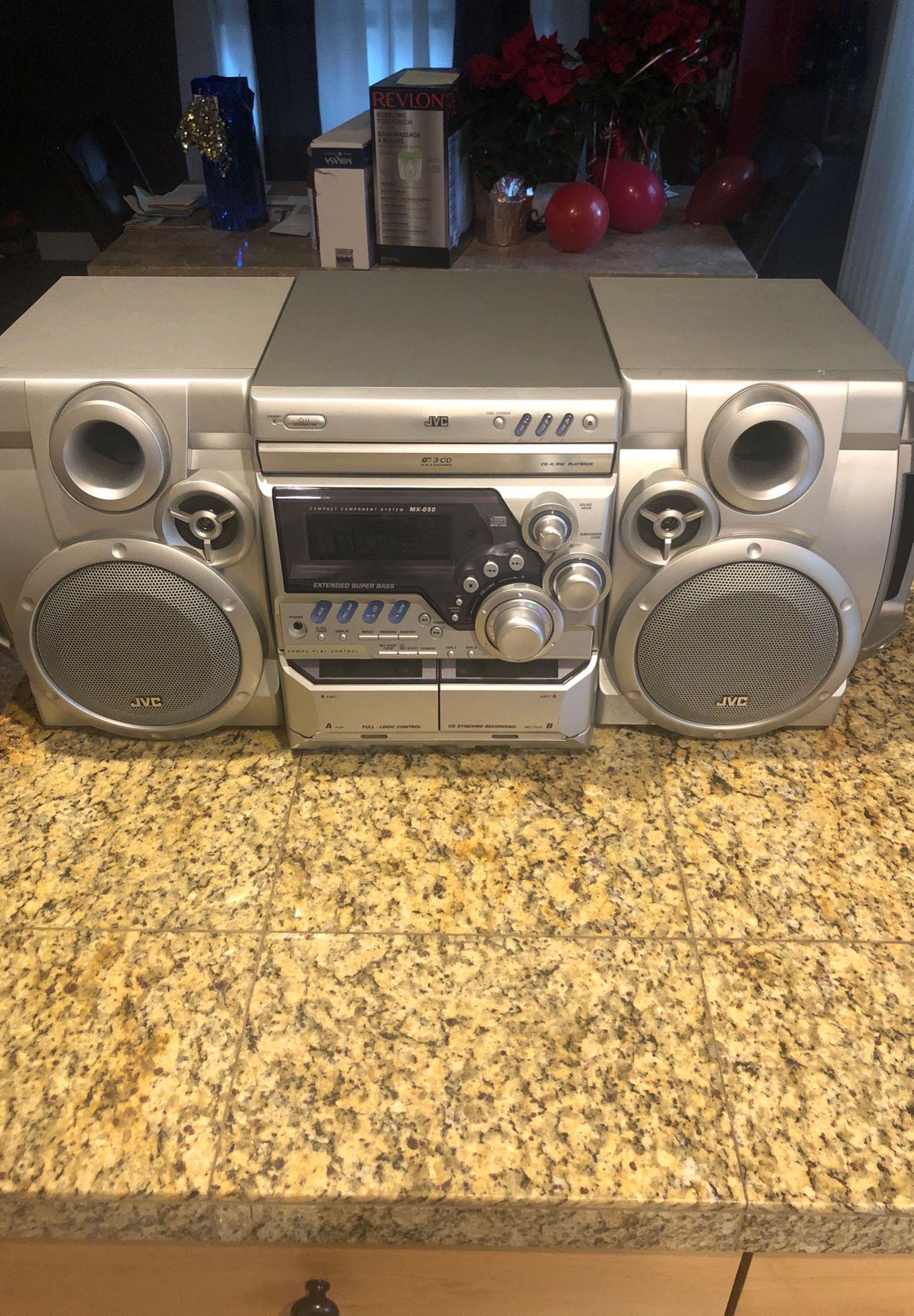 Jvc home stereo system Model MX G50