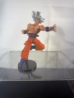 Dragon Ball Super Ultra Instinct Goku 8" Figure Statue with Stand