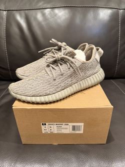 Size 9 Yeezy Boost 350 V1 Moonrock (2015)