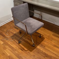 Desk Chair for Sale in Long Beach CA OfferUp