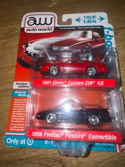Auto World 1:64 2 Pack F-Bodies ‘91 Chevy Camaro & ‘96 Pontiac Firebird Conv NEW