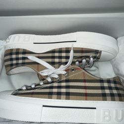 Burberry Shoes