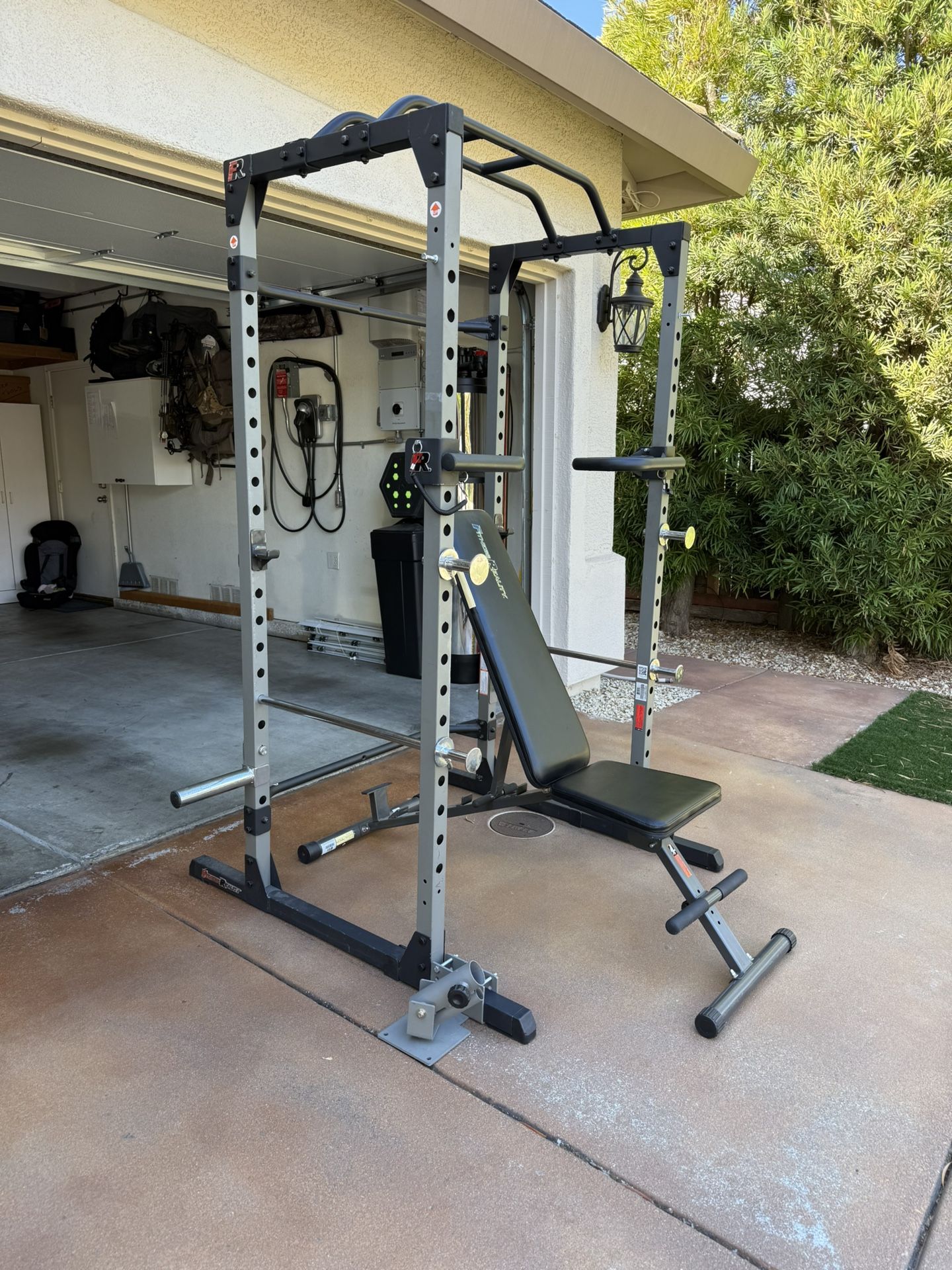 Squat Rack And Weight Bench