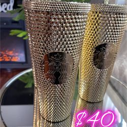 Starbucks Christmas 2022 Gold Bling Venti Studded Tumbler 24oz Cold Cup for  Sale in Santa Ana, CA - OfferUp