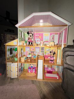 Dollhouse