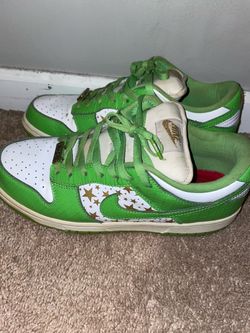 Supreme dunks