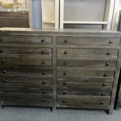 Dresser，$480