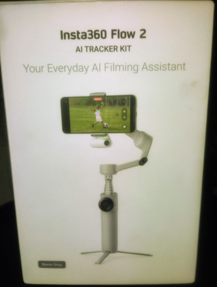 Insta360 FLOW 2 AI tracker Kit