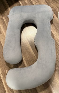 Pregnancy pillow