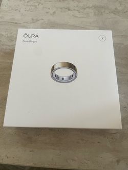 Oura Ring 4, size 7 (new in box never opened)