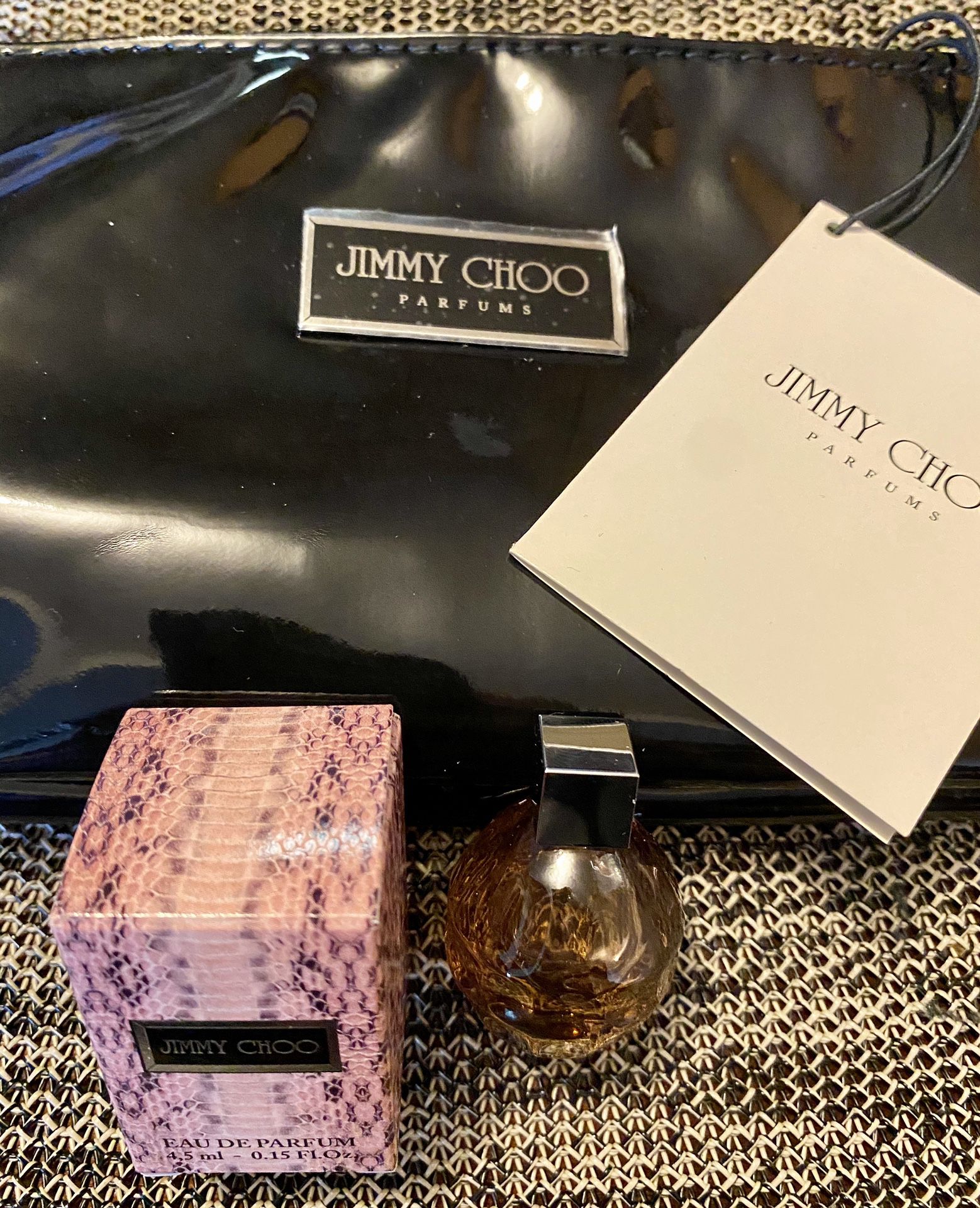 Jimmy Choo - fragrance Jimmy Choo eau de Parfum & cosmetic bag.