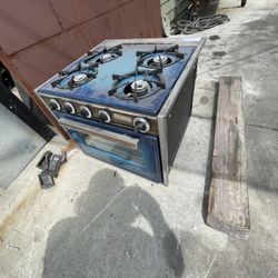 Vintage Rv/Trailer Stove. 