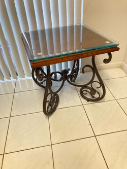Wood/Iron Table