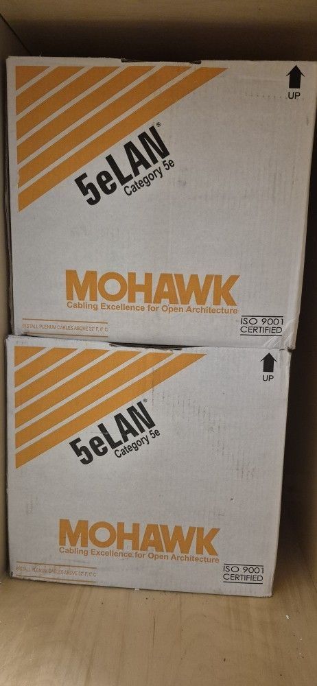 Cat 5e Cable (Mohawk)