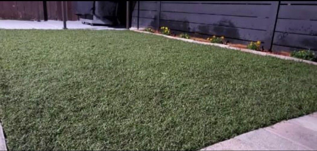 All green Recycled Artificial Grass in Creswell ♻️