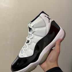 Jordan 11 “Concord”