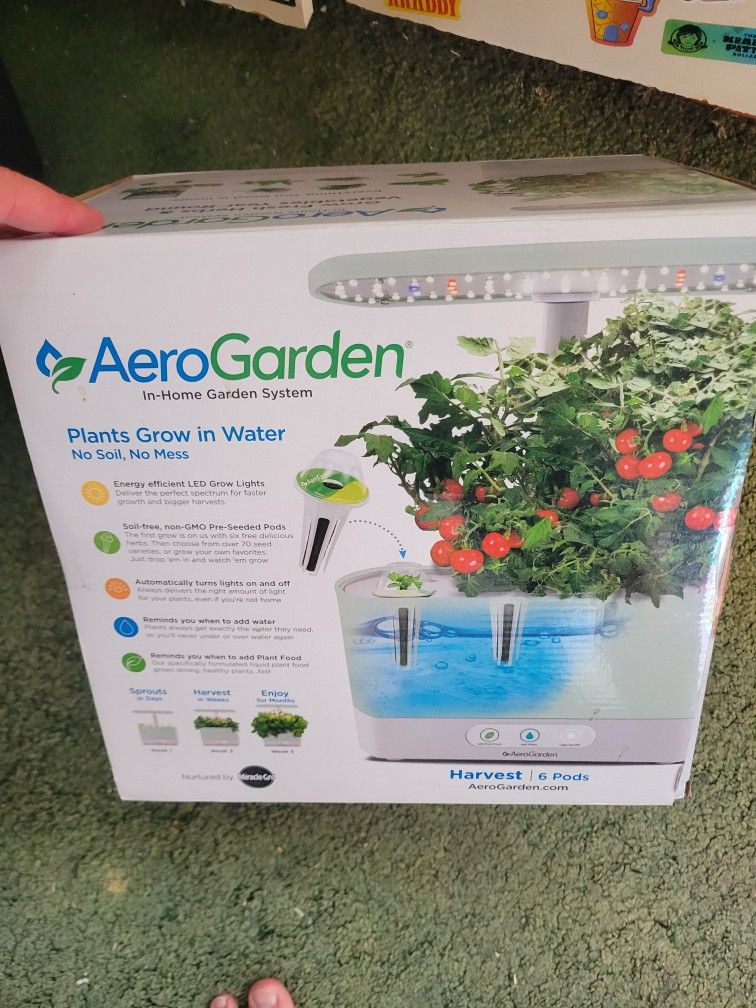 Aerogarden Brand New Indoor Growing