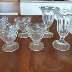 6 Footed Sherbet/ Dessert Glasses