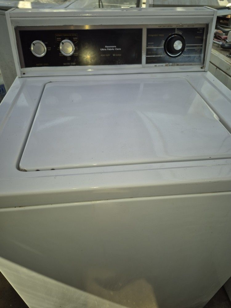 Kenmore Washer Super Capacity And Heavy Duty Works Good