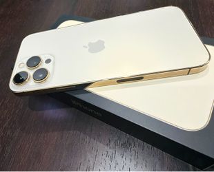 iPhone 13 Pro Max - 256gb - Unlocked Excellent Condition